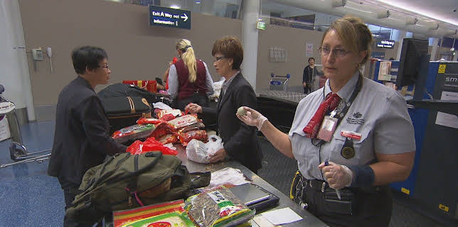 12:10: Border Patrol Australia | ProSieben Maxx | 12/16 2025