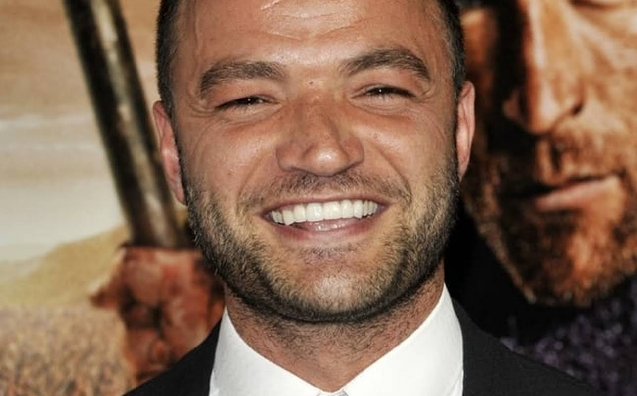 Nick E. Tarabay