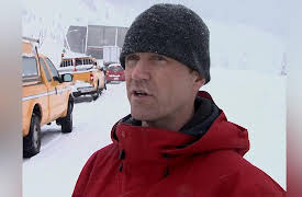 Highway Thru Hell: The Avalanche Zone