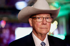 The Flight Attendant Murders, Season 1: Episode 3