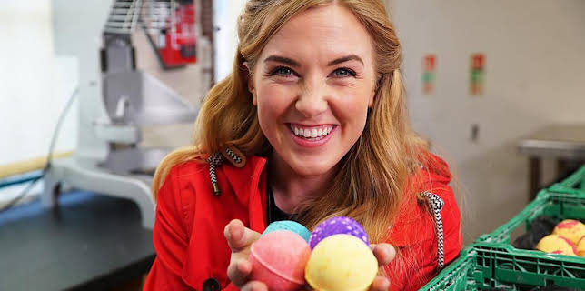 3:20 PM: Maddie's Do You Know? (S3) | Cbeebies | 11/29 2025