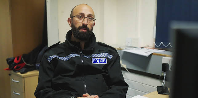 6:00 PM: Bradford on Duty (S1 E3) (S1) | Dave | 8/10 2025