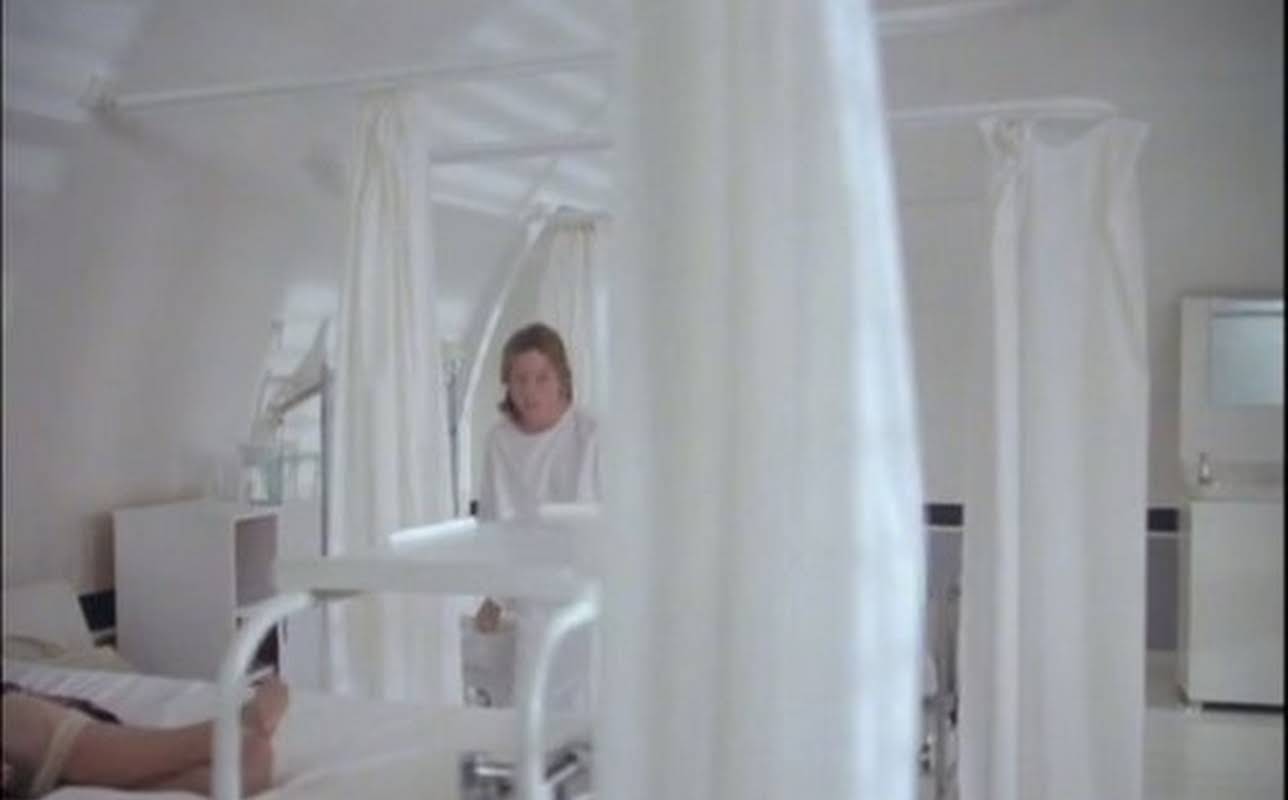 Anna Calder-Marshall