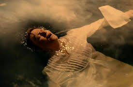 Piece of My Heart (English Subtitles): Bounds (English Subtitles)