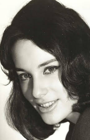 Bernadette Lafont as 