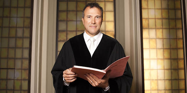 04:55: Richter Alexander Hold | Sat1 Gold | 12/21 2025