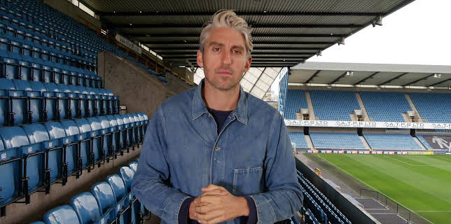 Fights, Camera, Action