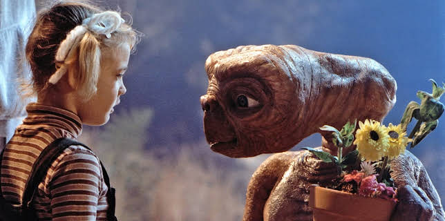 9:50 PM: E.T. The Extra-Terrestrial | Sky Family | 3/13 2026