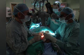 The Surgeons: Dr. Manktelow