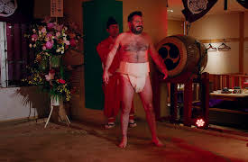 De viaje con los Derbez season-5: De viaje con los Derbez: Japón - Sumo en calzones