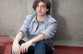 Sr. Ávila: A Lousy Job