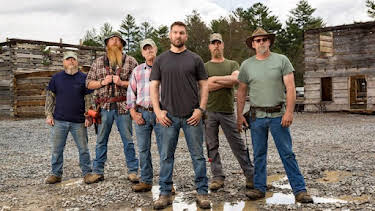 10:00 PM: Barnwood Builders (S7) | Discovery Channel | 7/12 2026