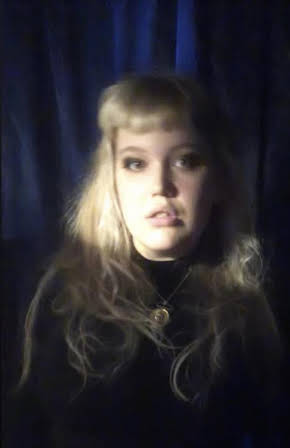 Elsa Salo as 