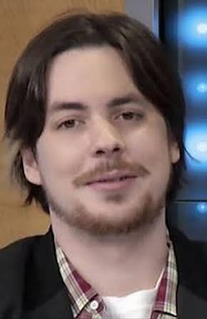 Arin Hanson as 