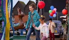 Whitstable Pearl: Døden, djevelen og narren