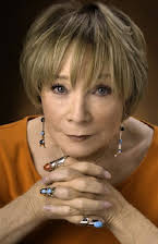 Shirley MacLaine como 