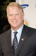 Boomer Esiason as 