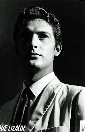 Enrique Lizalde as 