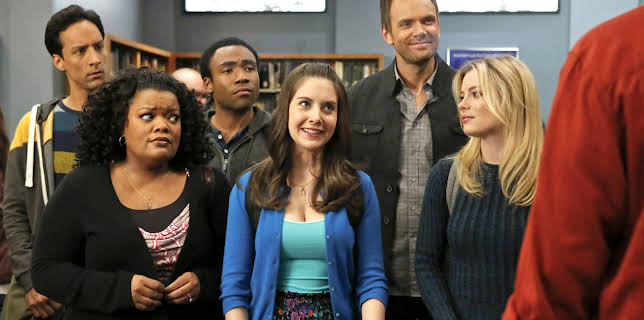 09:00: Community (S4 E10) (S4) | TV6 | 12/16 2025