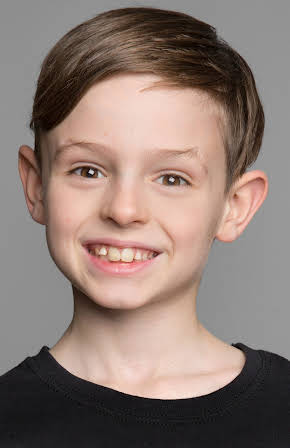 Brodie Jouxson as 