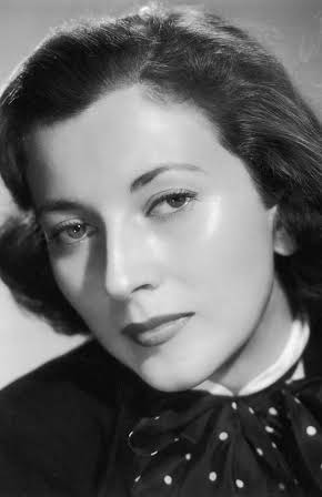 Valentina Cortese as 