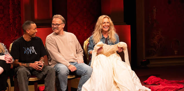 15:50: Kongen befaler (S8 E7) (S8) | TVNorge | 11/11 2025