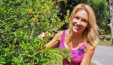 Dr. G - Beruf: Gerichtsmedizinerin