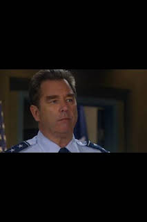 21:05: Stargate Atlantis (T3): Ep.11 El Regreso - Parte 2 | SYFY | 4/8 2026