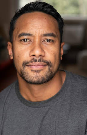 Dominic Ona-Ariki as 