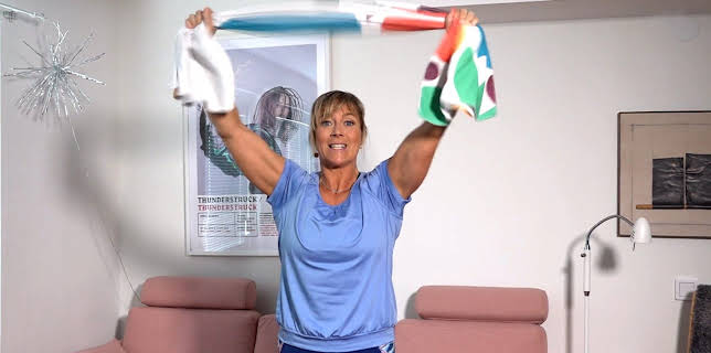 08:55: Sprek med Sofia: Trening med håndkle | NRK 2 | 2/11 2026