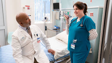 19:00: St. Denis Medical (S2 E3) (S2) | TV6 | 8/9 2026