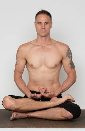 Justen Naughton as 
