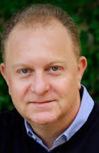 John Zinman como Director