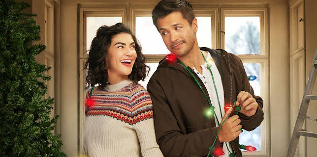 3:15 PM: Designing Christmas | Channel 5 | 12/18 2025