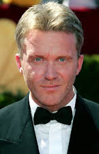 Anthony Michael Hall como 