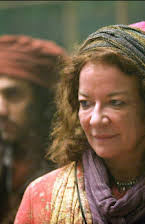 Clare Higgins som 