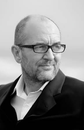 Ralph Brown as 
