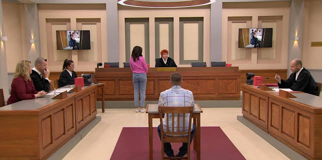 11:00: Barbara Salesch - Das Strafgericht | RTL | 12/15 2025