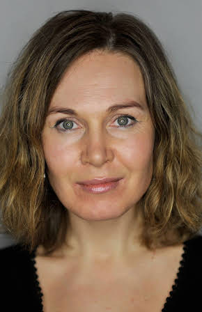 Katarina Launing as Director