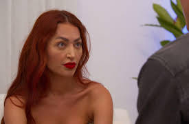 Love & Translation, Season 1: The Other Chica