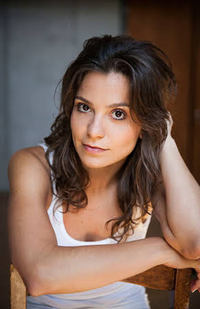 Anika Lehmann as 