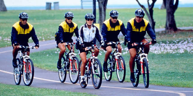 10:00: Pacific Blue (S5 E3) (S5) | TV6 | 12/24 2025