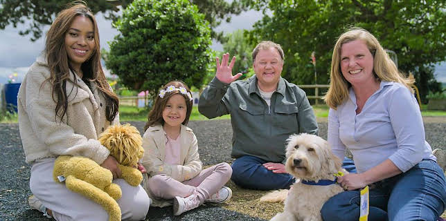 9:45 AM: Something Special (S14) | Cbeebies | 11/24 2025