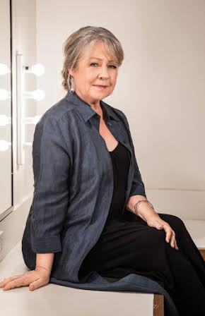 Noni Hazlehurst as 
