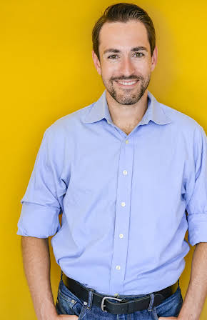 Gabriel Oliva as Alfred