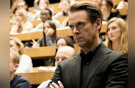 Professor T: The Return (Episode 1 of 4)