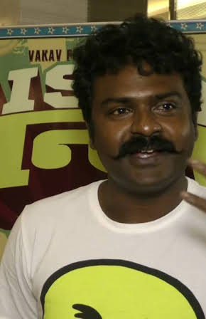 Suhas Sirsat as 