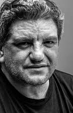 Daniel Valenzuela som 