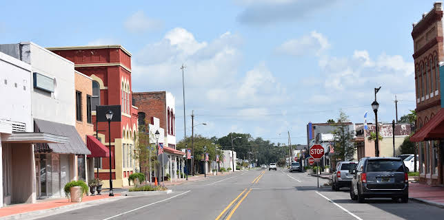 12:00: Death In The Bayou: The Jennings 8 (S1 E1) (S1) | Investigation Discovery | 3/12 2026