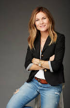 Kristin Hahn som Director